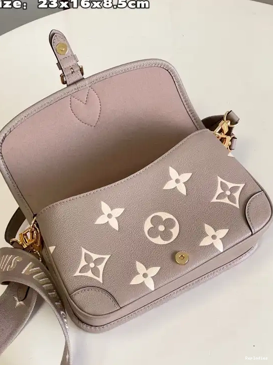Cheap VUITTON LOUIS Nano Diane 0704